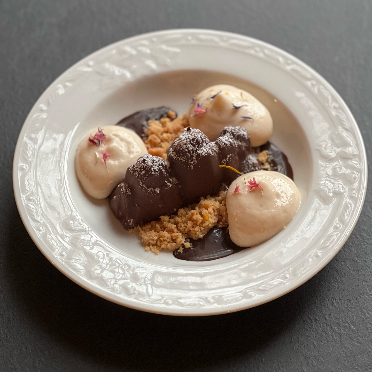 Chandelier et ambiance